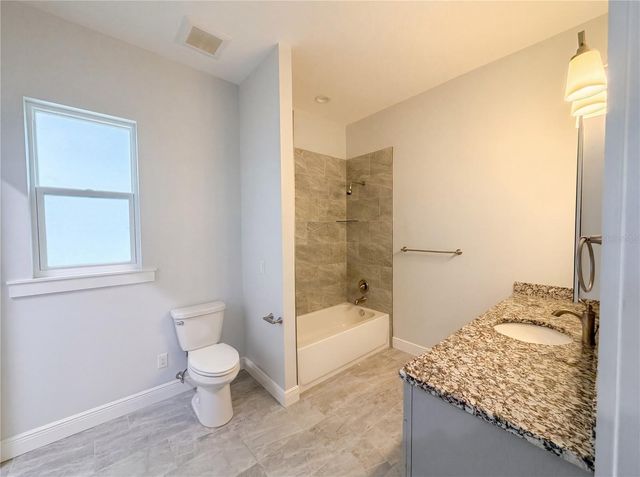 2700 WESTSIDE DRIVE, Leesburg, FL 34748