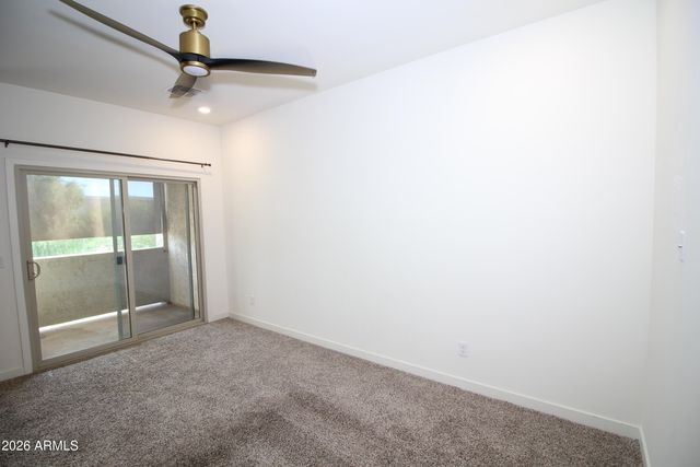 2215 W HARMONT Drive, Phoenix, AZ 85021