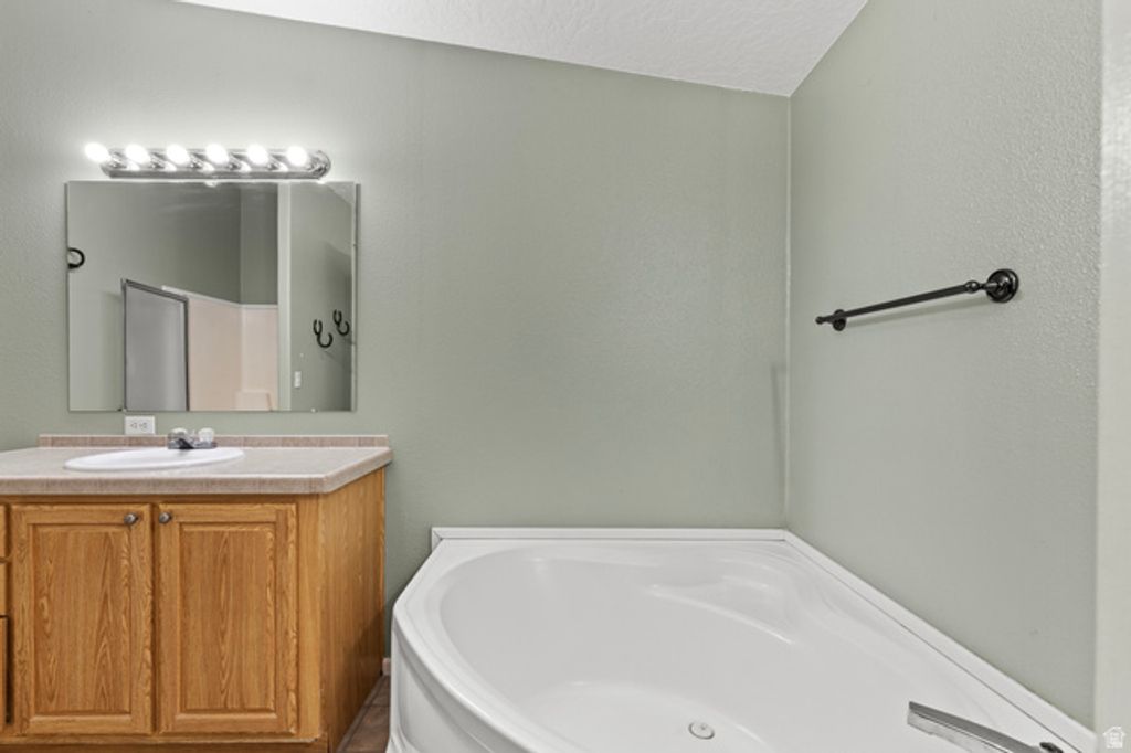 Image 11 of property listing at 958 S HIGHWAY 36, Weston, ID 83286