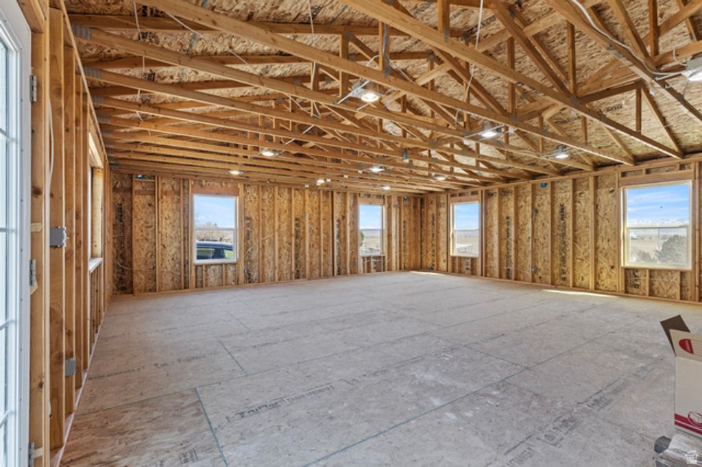 Image 19 of property listing at 958 S HIGHWAY 36, Weston, ID 83286