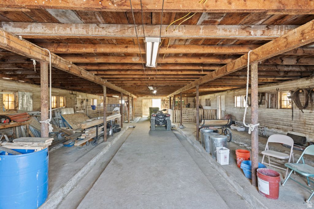 Image 31 of property listing at 958 S HIGHWAY 36, Weston, ID 83286