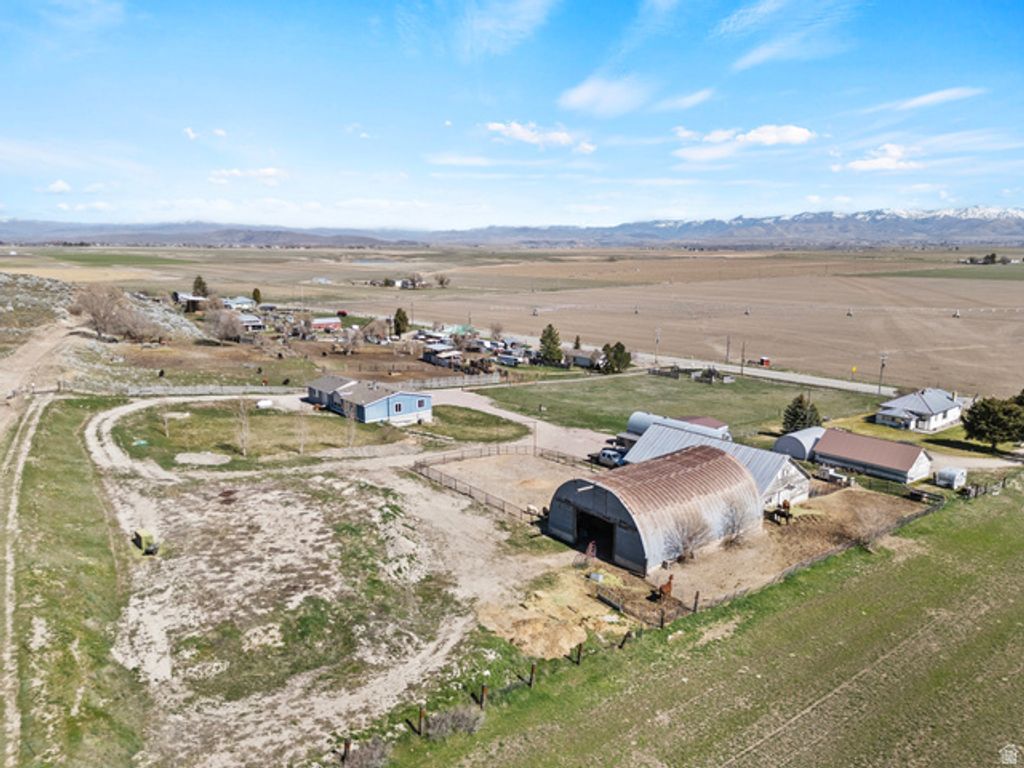 Image 41 of property listing at 958 S HIGHWAY 36, Weston, ID 83286