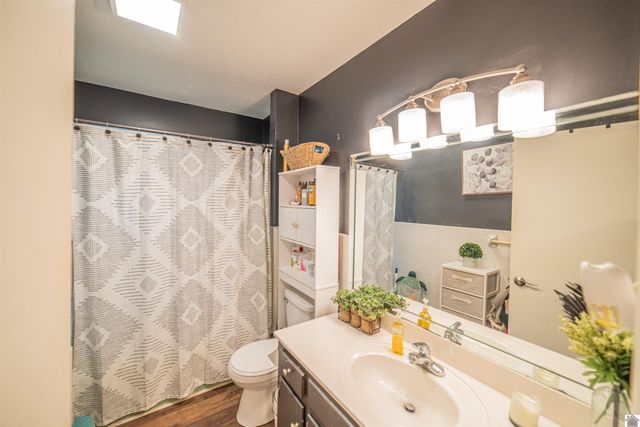 212 Piper Dr., Clinton, KY 42031