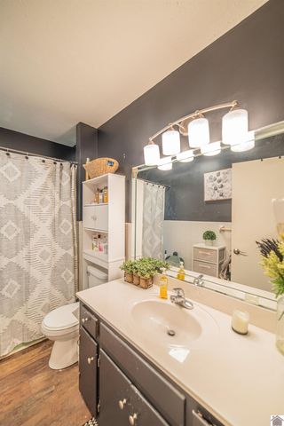 212 Piper Dr., Clinton, KY 42031