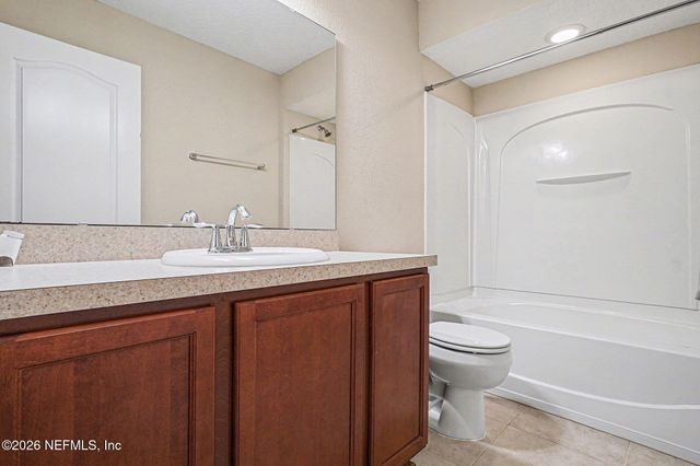 3764 HARTSFIELD FOREST Circle, Jacksonville, FL 32277