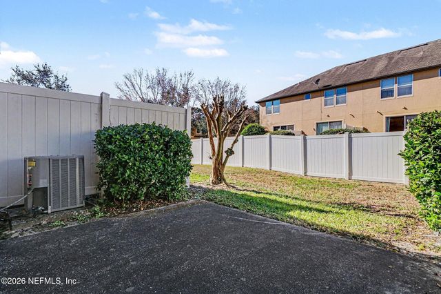 3764 HARTSFIELD FOREST Circle, Jacksonville, FL 32277