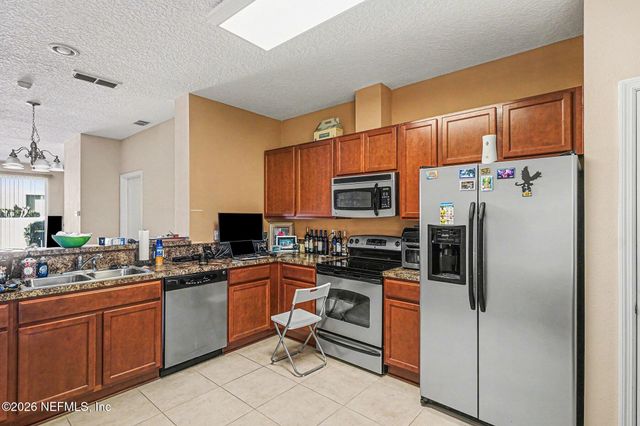 3764 HARTSFIELD FOREST Circle, Jacksonville, FL 32277