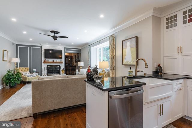 5765 N DEER RUN RD, Doylestown, PA 18902