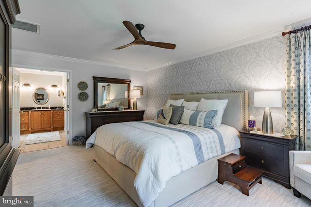 5765 N DEER RUN RD, Doylestown, PA 18902