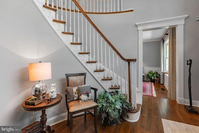 5765 N DEER RUN RD, Doylestown, PA 18902