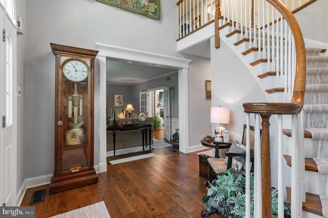 5765 N DEER RUN RD, Doylestown, PA 18902