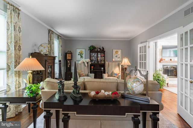 5765 N DEER RUN RD, Doylestown, PA 18902