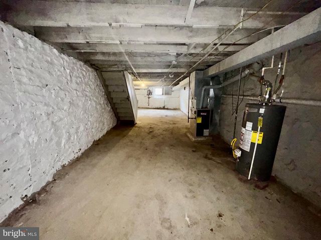 6 WHEELER AVE, Baltimore, MD 21223