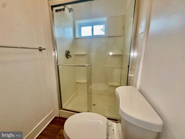 6 WHEELER AVE, Baltimore, MD 21223
