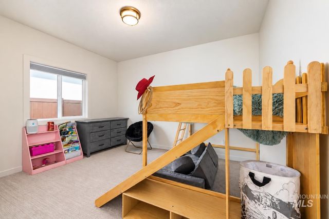 3276 N Fire Flower Ave, Star, ID 83669