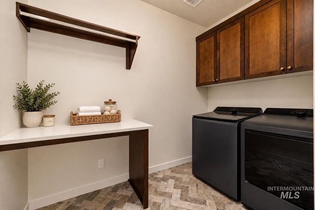3276 N Fire Flower Ave, Star, ID 83669