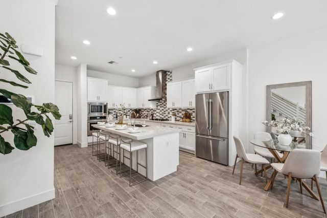 818 Anson Lane, Burlingame, CA 94010