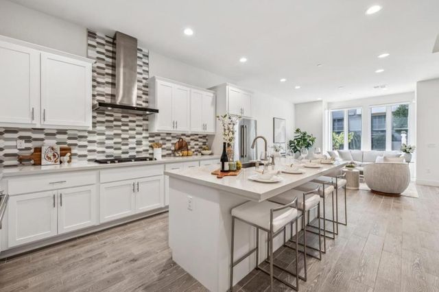 818 Anson Lane, Burlingame, CA 94010