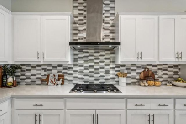 818 Anson Lane, Burlingame, CA 94010