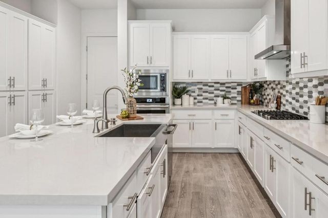 818 Anson Lane, Burlingame, CA 94010