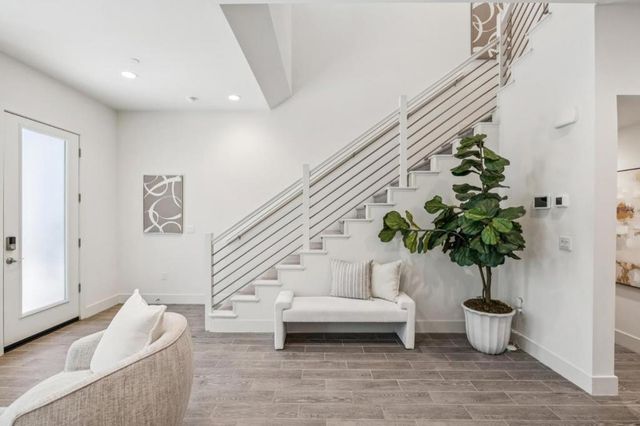 818 Anson Lane, Burlingame, CA 94010