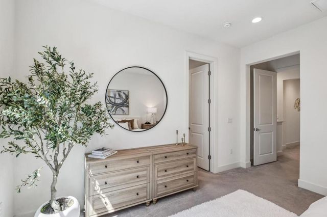 818 Anson Lane, Burlingame, CA 94010