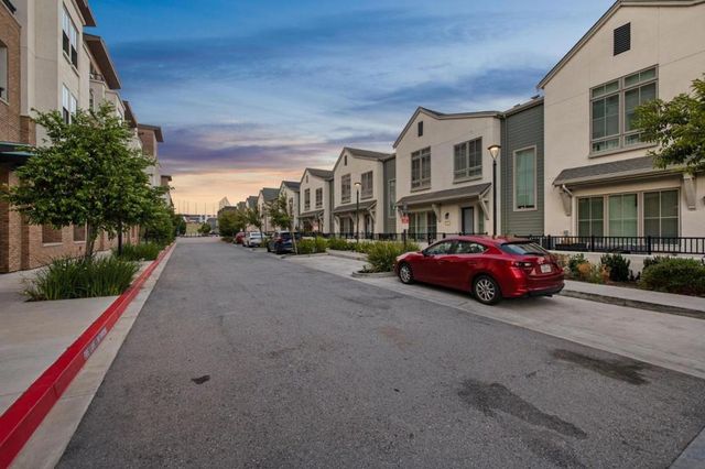 818 Anson Lane, Burlingame, CA 94010