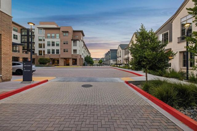 818 Anson Lane, Burlingame, CA 94010