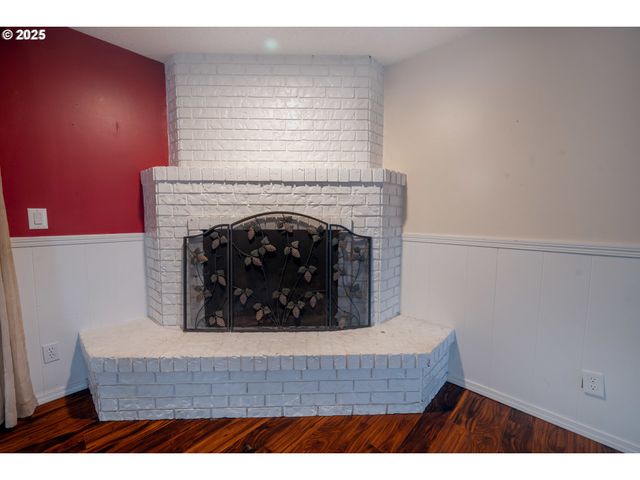 830 IRONWOOD Dr Se, Salem, OR 97306