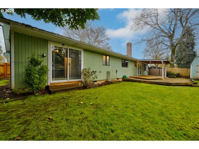 830 IRONWOOD Dr Se, Salem, OR 97306