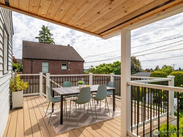8311 19th Avenue NW, Seattle, WA 98117
