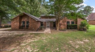 4800 Brookwood Place, Byram, MS 39272