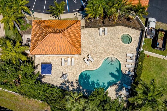 13580 Snook CIR, Naples, FL 34114