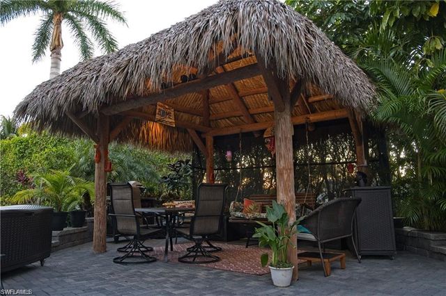 13580 Snook CIR, Naples, FL 34114