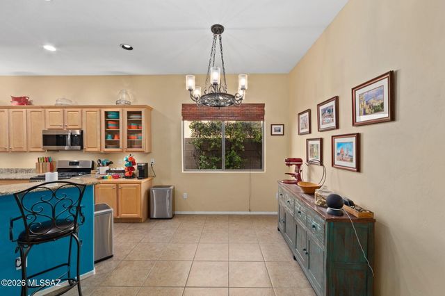 12304 N Lost Shadow Court, Marana, AZ 85658