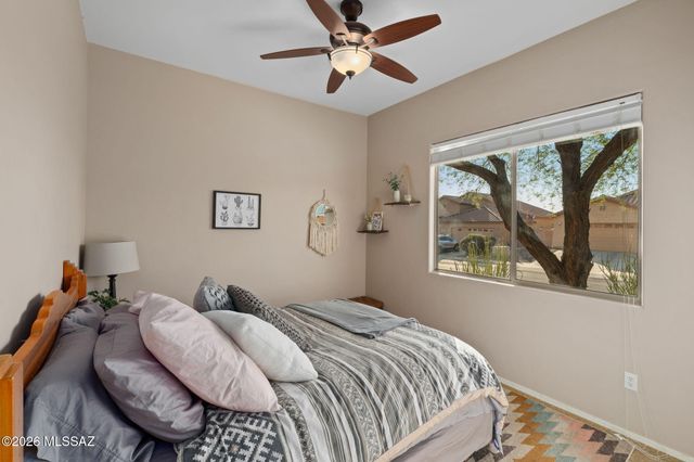 12304 N Lost Shadow Court, Marana, AZ 85658