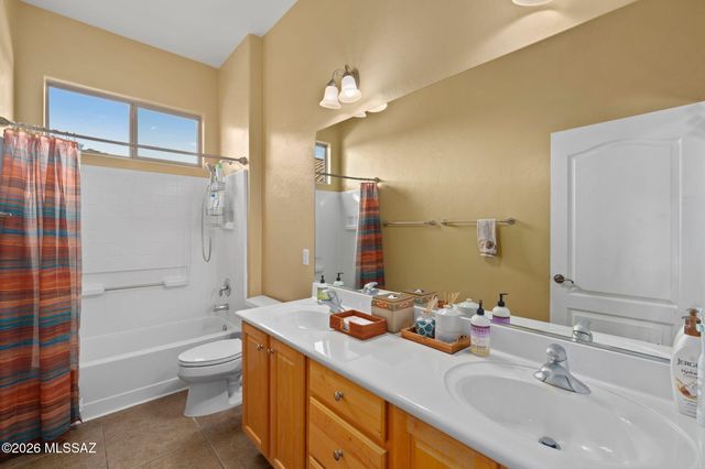 12304 N Lost Shadow Court, Marana, AZ 85658