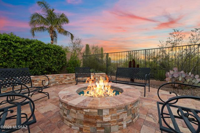 12304 N Lost Shadow Court, Marana, AZ 85658