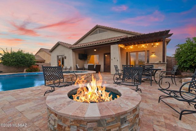 12304 N Lost Shadow Court, Marana, AZ 85658