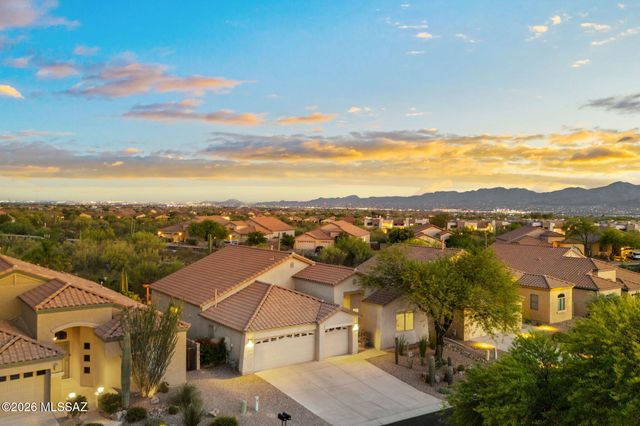 12304 N Lost Shadow Court, Marana, AZ 85658