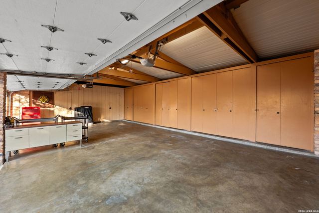 7142 Oakridge, San Antonio, TX 78229