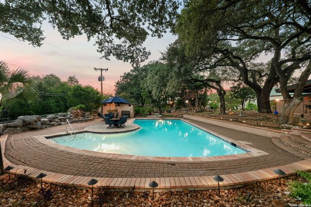 7142 Oakridge, San Antonio, TX 78229