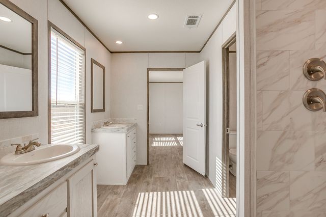 41 Kenzi Drive, Mineral Wells, TX 76067