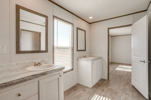 41 Kenzi Drive, Mineral Wells, TX 76067