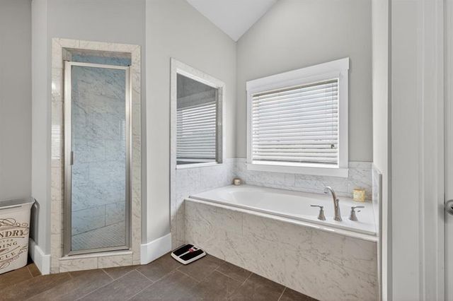 2112 Meadowood Cove, Monroe, GA 30655