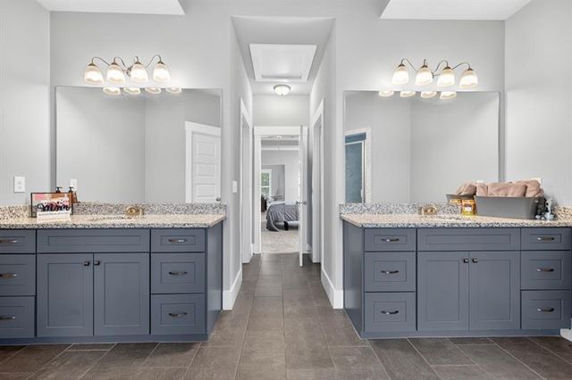 2112 Meadowood Cove, Monroe, GA 30655