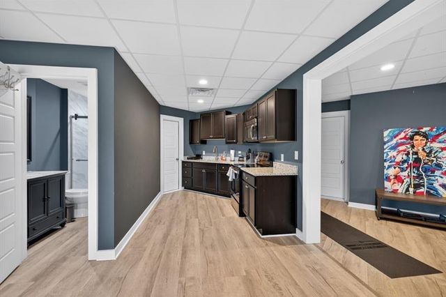 2112 Meadowood Cove, Monroe, GA 30655