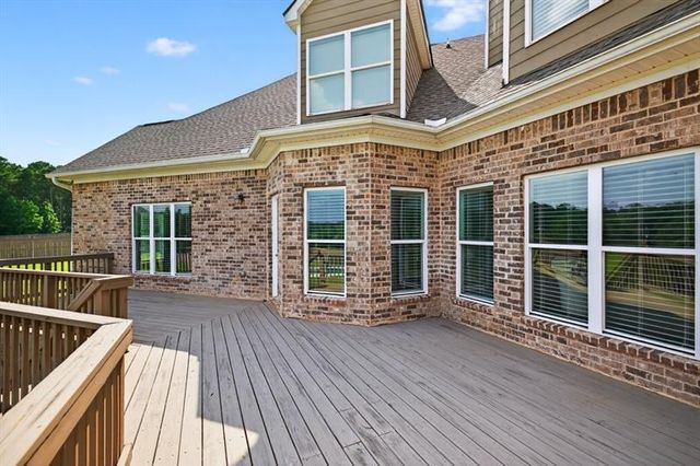 2112 Meadowood Cove, Monroe, GA 30655
