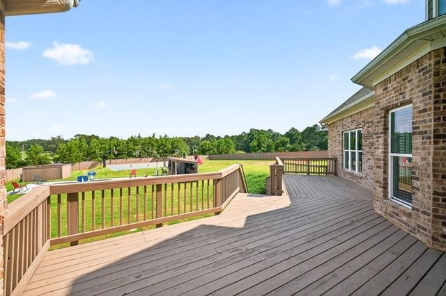 2112 Meadowood Cove, Monroe, GA 30655