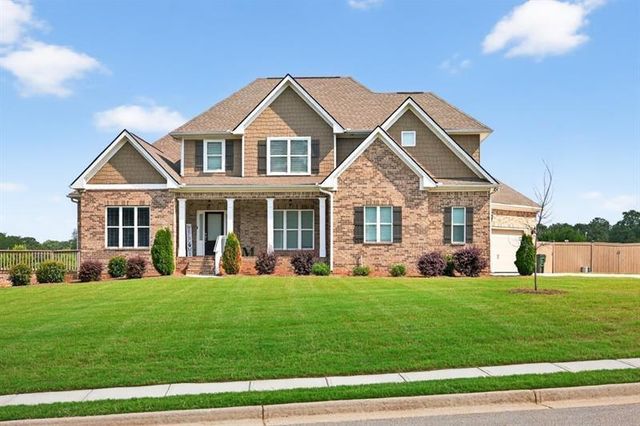 2112 Meadowood Cove, Monroe, GA 30655